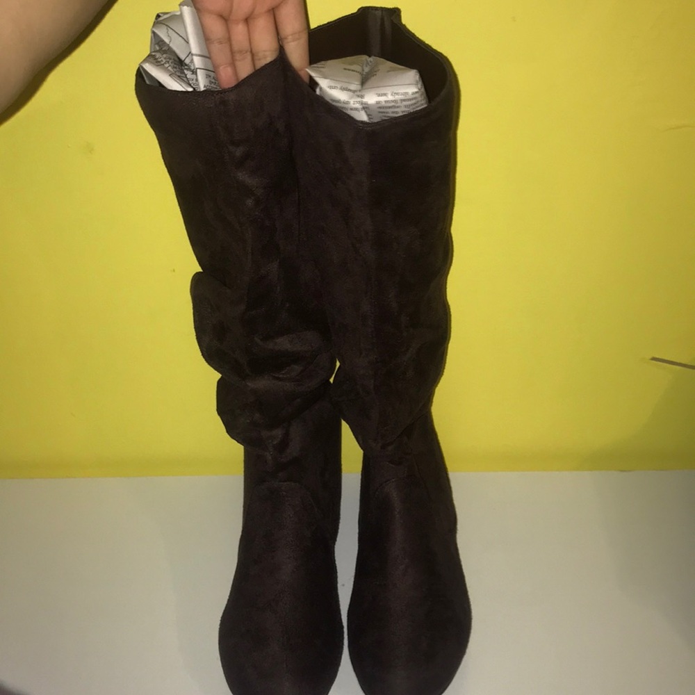 Brown boots!